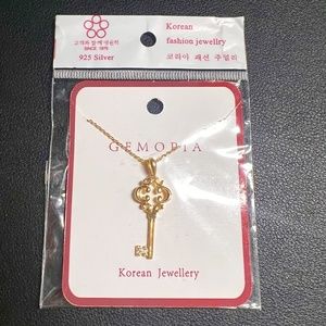 GEMOPIA LOCK-&-KEY PENDANT GOLD NECKLACE